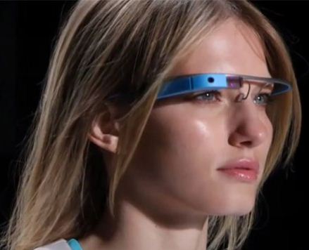 ساخت عینک هوشمند مایکروسافت در سال 2014