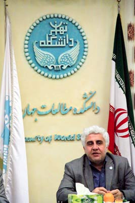 فرهاد رهبر از ریاست دانشگاه تهران برکنار شد+متن نامه