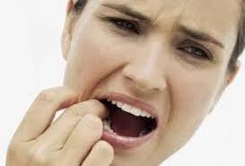 چرا درد دندان در خواب شب به سراغمان می آید؟