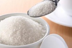 خطر بروز بیماری‌های قلبی با مصرف زیاد شکر
