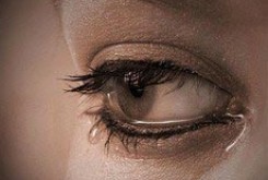 ۶ عامل موثر در افزایش غم و اندوه