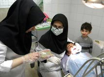 پذیرش بدون کنکور دانشجوی کاردانی دندان‌پزشکی