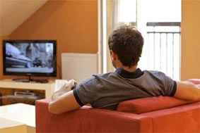 افزایش خطر لخته شدن خون با تماشای پنج ساعته تلویزیون