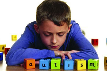 یک نفر از هر ۱۶۰ کودک دنیا اوتیسم دارد