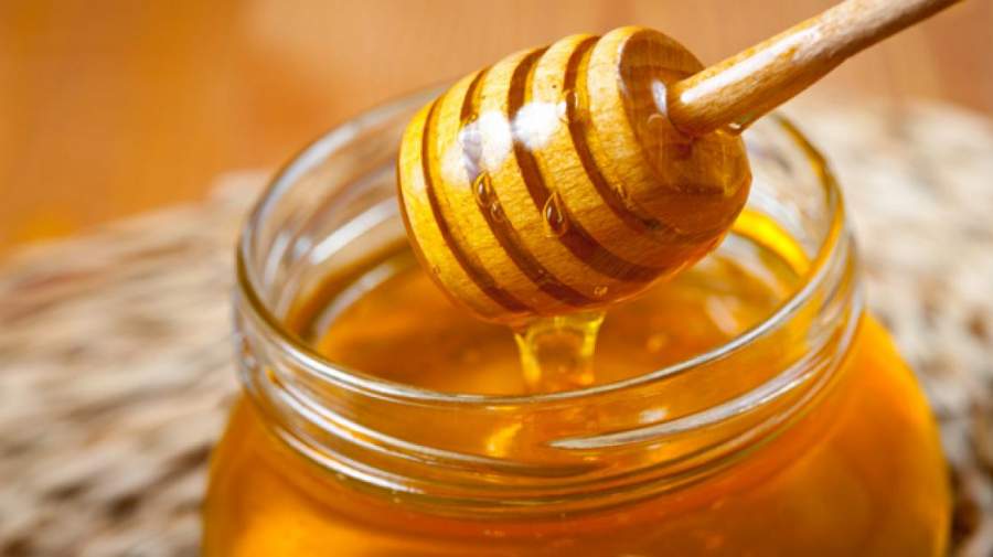 عسل به کاهش قند خون کمک میکند